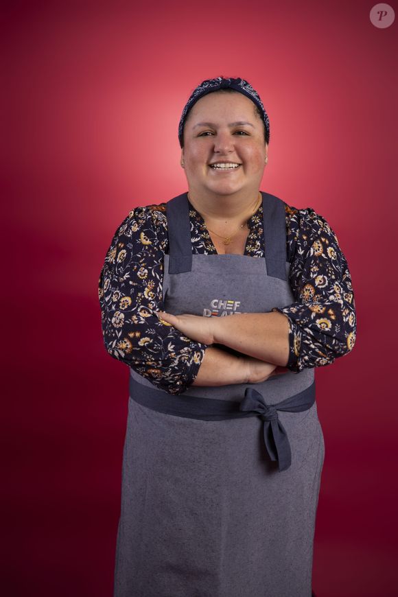 Iara Guimarães – Iara, de 38 anos, nasceu em Igaratinga, Minas Gerais, e vive na cidade de Ericeira, Portugal. Chef de partida, aprendeu a cozinhar com o pai, Jaci, e se inspira muito em sua tia Elza