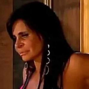 Gretchen ao deixar 'A Fazenda 5' fez Viviane Araujo gritar várias vezes 'Maria!', chorando