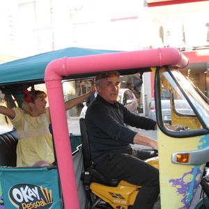 Otavio Mesquita e a mulher, Melissa Wilman, comemoram o aniversário de 5 anos do filho, Pietro, no 'Spasso Splash', em São Paulo