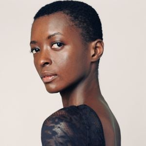Hoje reconhecida internacionalmente, Amira Pinheiro já trabalhou com a Balmain, Tom Ford, Tiffany e Armani, além de muitas outras grifes e eventos de prestígio, como o São Paulo Fashion Week