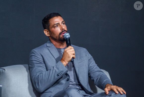 Cauã Reymond teria tido comportamento machista com Bella Campos no bastidor da Globo