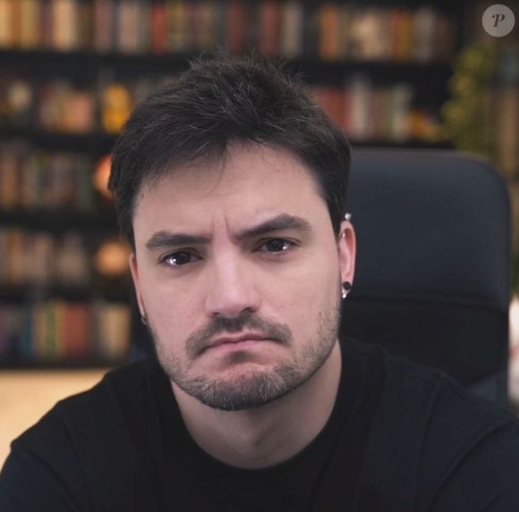 Felipe Neto investiu na mansão para gravação de vídeos