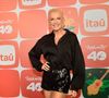 Alopecia de Xuxa, que também afeta outras famosas, é uma doença genética e que não tem cura, provocando a calvície