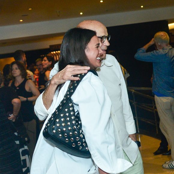 Bruna Marquezine pediu para tirar uma foto com Dráuzio Varella