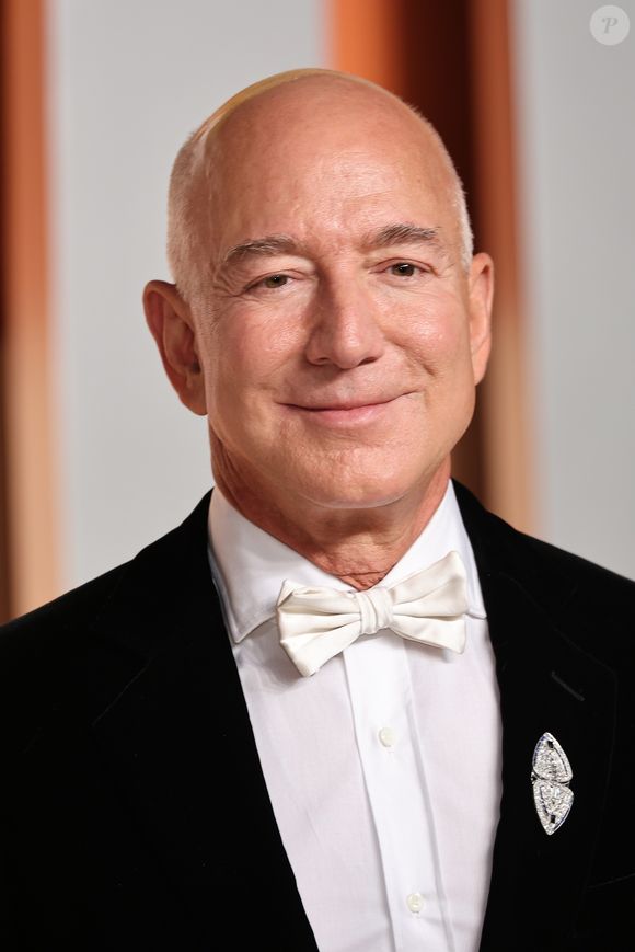 Jeff Bezos exigiu um acordo pré-nupcial