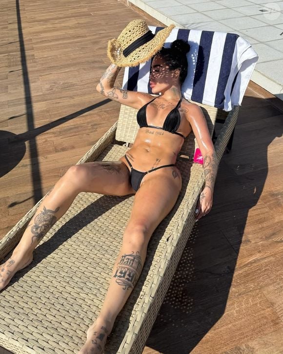 MC Mirella é dona do perfil mais acessado da plataforma Privacy pelo terceiro mês consecutivo. A informação foi confirmada pela rede social de monetização de conteúdo