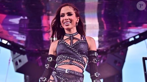 Anitta quebrou o silêncio sobre uso de nome por empresa farmacêutica nesta terça-feira (29)