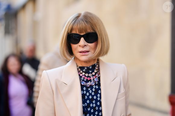 Anna Wintour é a editora-chefe da revista Vogue e organizadora do MET Gala.