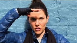 Por onde anda Rafaela Mandelli hoje? Fora da Globo há 6 anos, atriz viveu adolescente dedicada em 'Malhação' à garota de programa em série