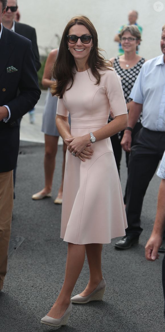 Os óculos Ray-Ban Wayfarer são tão versáteis que até Kate Middleton já usou