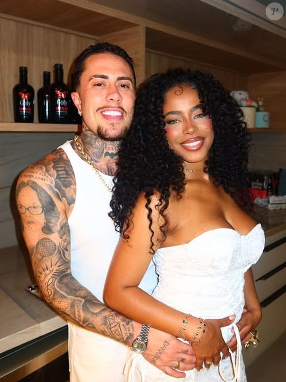 Diante da repercussão nas redes sociais e de comentários feitos por um amigo próximo, a jovem fez questão de esclarecer que a separação não envolveu episódios de agressão ou dependência emocional.