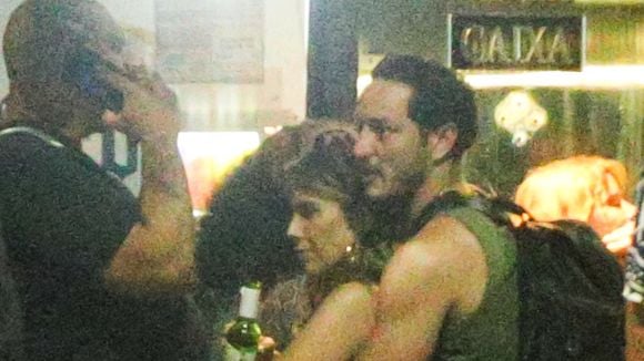 Virou namoro? Wanessa Camargo e Allan Souza Lima curtem juntinhos pós-'Dança dos Famosos 2025' em quiosque na praia. Fotos!