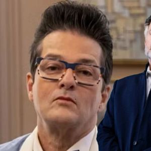 Crô (Marcelo Serrado) foi o cuidador de Ferette (Murilo Benício) em 'Três Graças'