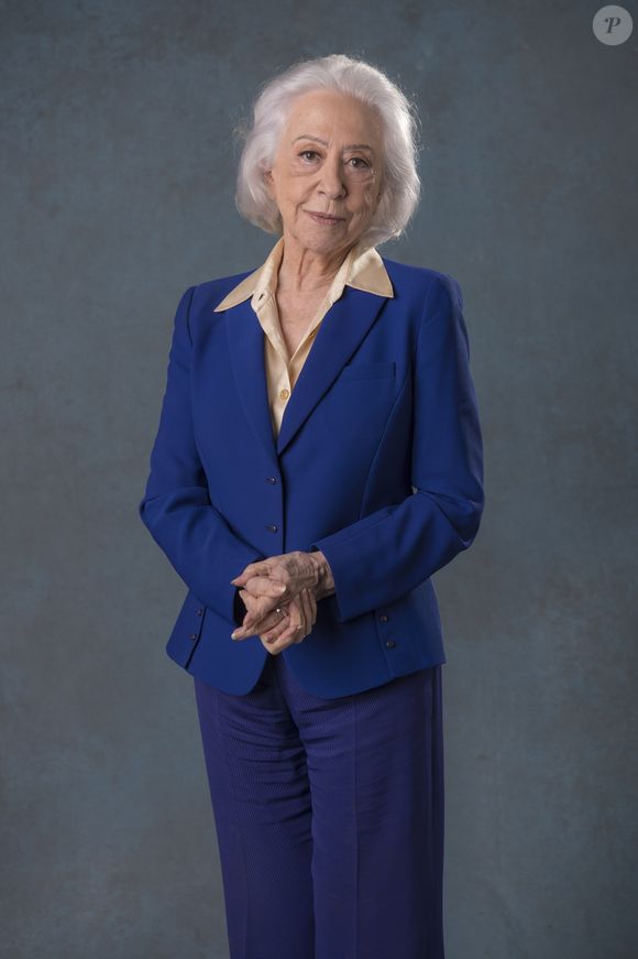 Fernanda Montenegro aparece logo atrás, com 45% das menções, reforçando sua imagem de elegância e longevidade aos 95 anos