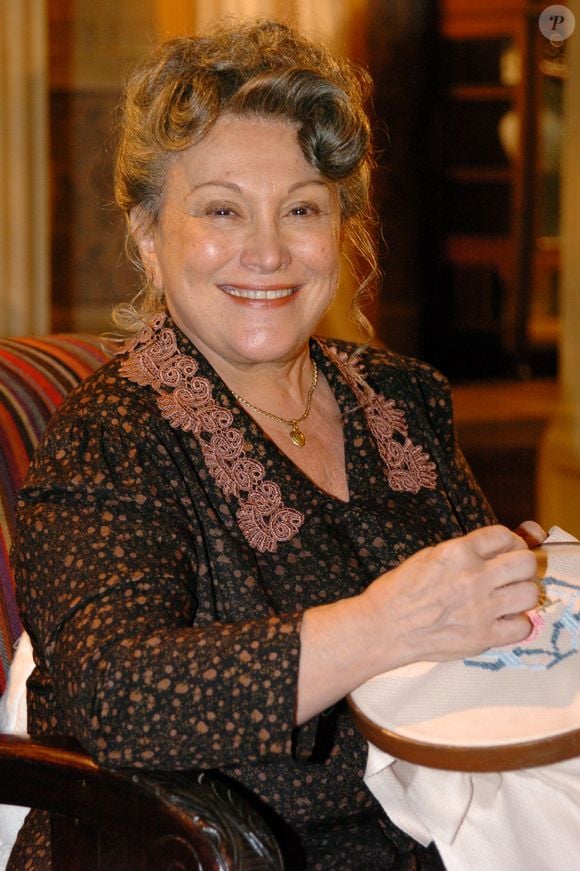 Nicette Bruno fez suceso em novelas como 'Sétimo Sentido' (1982), 'Selva de Pedra' (1986), 'Bebê a Bordo' (1988), 'Rainha da Sucata' (1990) e 'Mulheres de Areia' (1993).