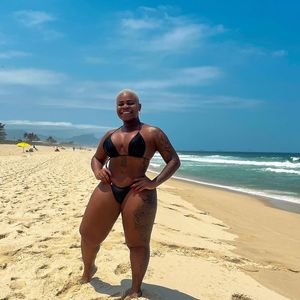 Corpo de Jojo Toddynho em fotos de biquíni costuma chamar a atenção.