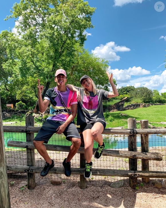 Enquanto isso, o relacionamento de Júlio Cocielo e Tata ia de vento em popa