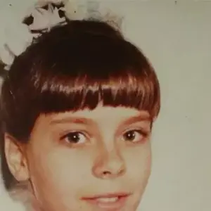 Carolina Dieckmmann criança: atriz tem a mesma carinha até os dias de hoje!