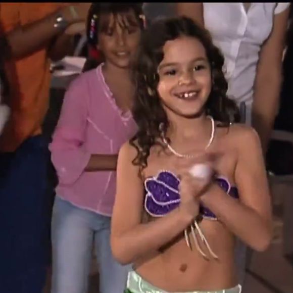 Bruna Marquezine escolheu ‘A Pequena Sereia’ como tema de sua festa de 08 anos