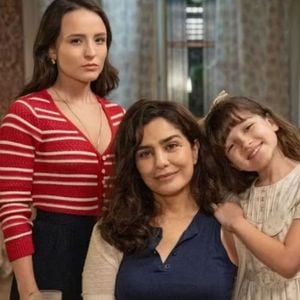 Estela (Lariss manoela) reencontra a mãe, Miriam (Leticia Sabatella) e esconde verdade sobre pai de Anabela em Êta Mundo Melhor