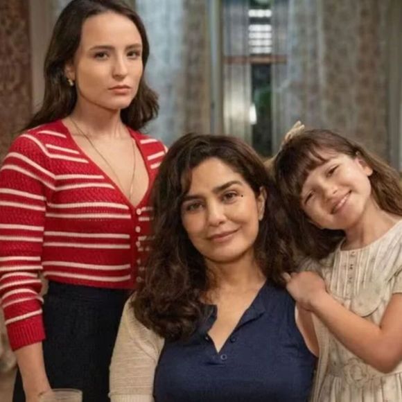 Estela (Lariss manoela) reencontra a mãe, Miriam (Leticia Sabatella) e esconde verdade sobre pai de Anabela em Êta Mundo Melhor