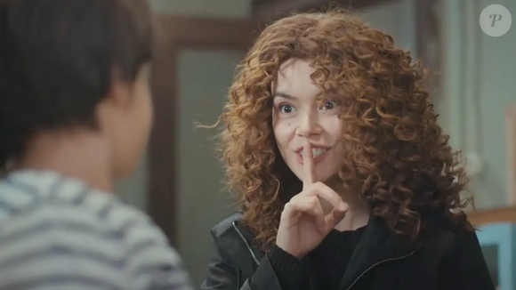 Sirin manipula Doruk e ele sobe na janela, correndo risco de vida