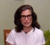 Renata Vasconcellos apresenta o Jornal Nacional em ambiente doméstico e divide a opinião pública nas redes