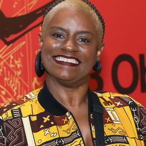 Premiada como melhor atriz de cinema, Shirley Cruz disse que amava Carmen Luz em seu discurso e rebateu a fala de Lima Duarte: ‘De rejeitados a premiados’