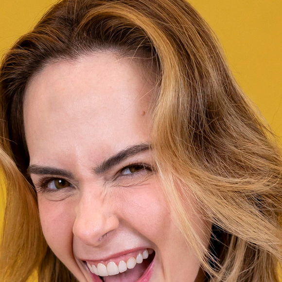 Olha ela! Ana Paula Renault ficou sete dias sem fazer cocô e médico gastroenterologista faz alerta