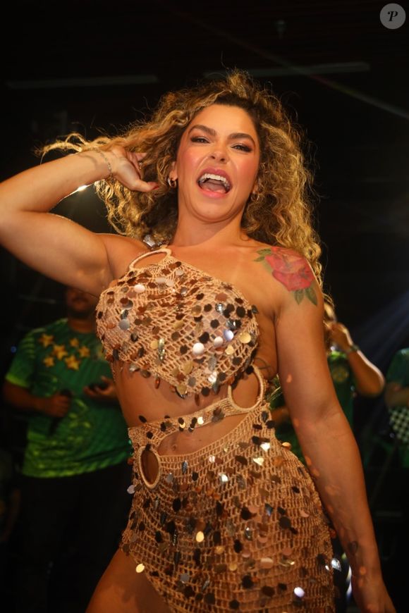 Fabíola de Andrade fora da Mocidade em 2026? Em conversa com o Purepeople, uma pessoa próxima à influenciadora também negou a informação