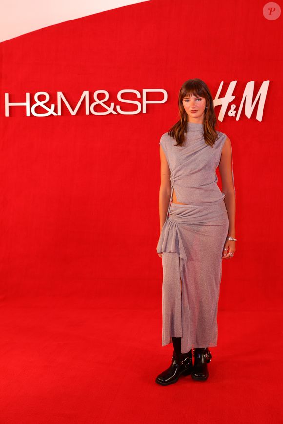 H&M no Brasil: Mia Regan marcou presença na inauguração da marca em São Paulo