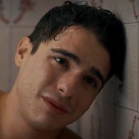 A psicologia explica: há um tipo específico de cansaço vivido por pessoas que passaram toda a juventude construindo a vida que achavam que queriam, mas estavam vivendo a partir da memória dos outros