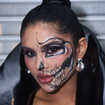 Aterrorizantemente incrível! Os tênis da Nike na cor 'caveira preta' são perfeitos para a época do Halloween e versáteis para usar ao longo de todo o ano