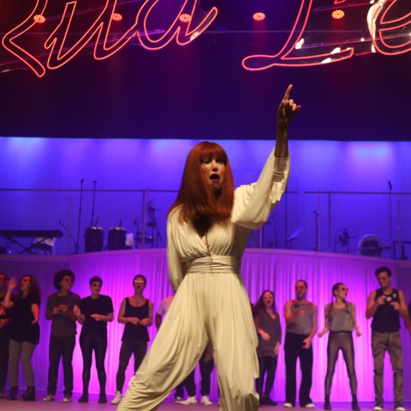 Como Rita Lee, Mel Lisboa conquistou diversos troféus, entre eles, o Prêmio Shell de Melhor Atriz, e fez uma temporada inteira completamente esgotada em São Paulo