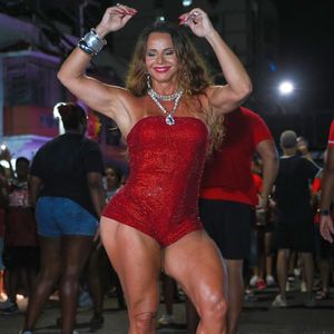 O bumbum de Viviane Araújo também chamou atenção