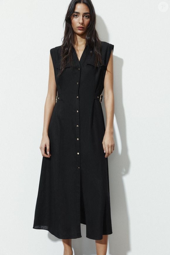 O vestido preto segue como um dos maiores clássicos do inverno, e esta versão da Zara combina sofisticação e praticidade para diferentes ocasiões