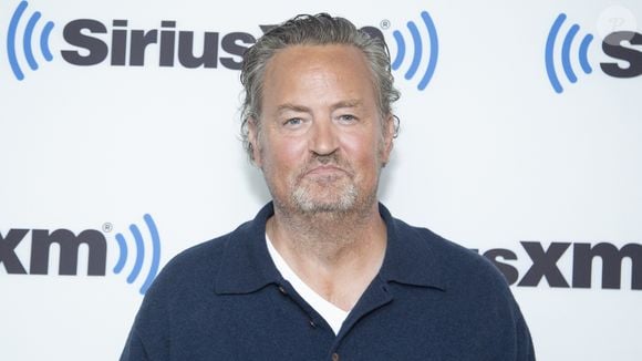 Três anos após a morte de Matthew Perry, a série documental "Aquele Sobre Matthew Perry" acaba de estrear na Netflix.