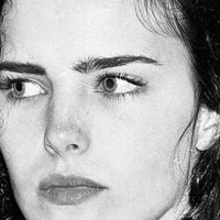 'Vermelha feito pimentão': Ana Paula Arósio, hoje na reprise de 'Terra Nostra' e cotada para 'Avenida Brasil 2', ficou sem reação com cantada ousada na TV