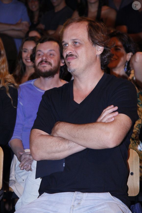 2011: no mesmo ano, Guilherme Fontes participou de um evento para a estreia de 'Cordel Encantado'