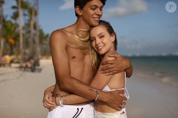 Júlio Cocielo se casou com Tatá Estaniecki em 2018