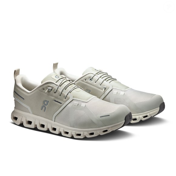 Pronto para chuva ou sol, o Cloud 6 Waterproof, da On, combina membrana impermeável, amortecimento e aderência para quem quer manter os pés secos sem abrir mão do conforto no dia a dia.