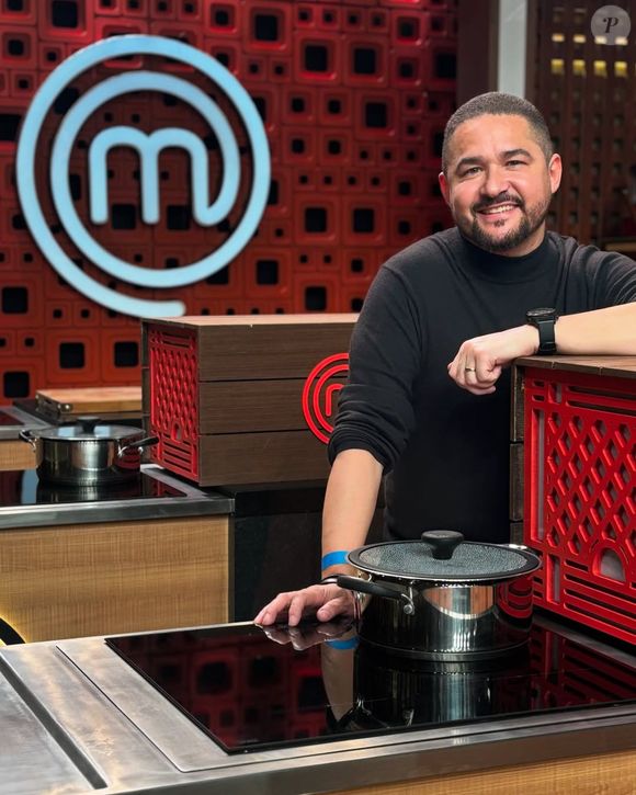 Atualmente estudando na Le Cordon Bleu, José Roberto Caju quer abrir seu próprio negócio, mas tem se dedicado à criação de conteúdos nas redes sociais