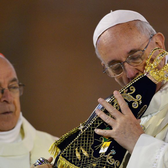 O Papa Francisco era devoto de Nossa Senhora Aparecida.