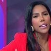 Carol Lekker fora do 'Fofocalizando', do SBT. Ex-'A Fazenda' deixa programa um mês após Sonia Abrão defender sua demissão; saída envolve questão de salário. Aos detalhes!