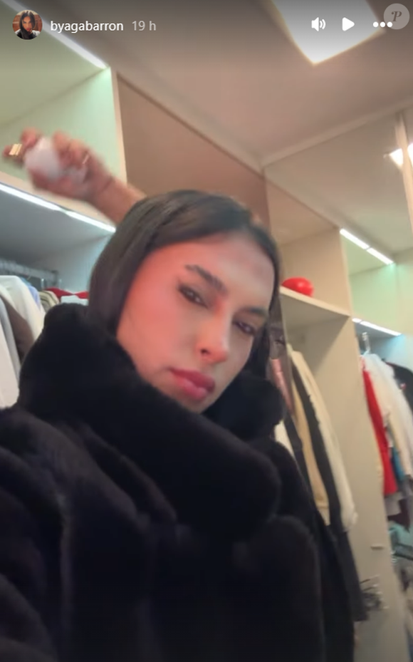 Após Mc Livinho dar unfollow em Virgínia, Byanca apareceu passando perfume como a influencer