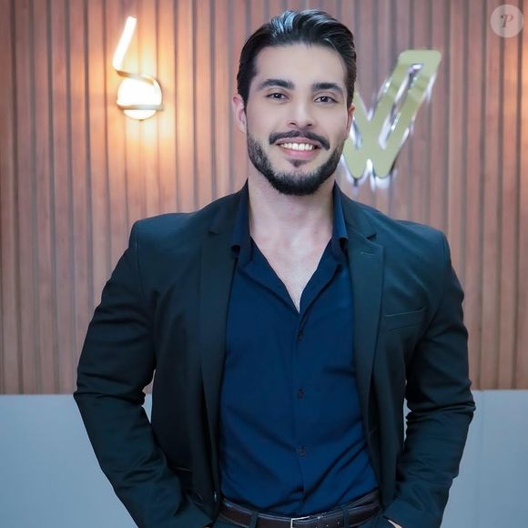 O médico Lucas Luquetti analisa a novidade com cautela. Segundo ele, a chegada de um medicamento oral pode representar um avanço importante no acesso ao tratamento.