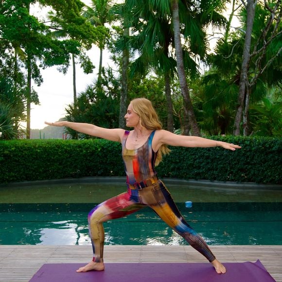 Angélica é apaixonada pela ioga e costuma fazer exercícios constantes, além de pilates duas vezes por semana