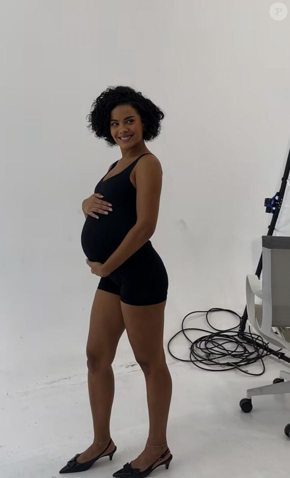 'De quem é o filho?': foto 'grávida' de Bella Campos agita internautas com teorias sobre 'Vale Tudo'