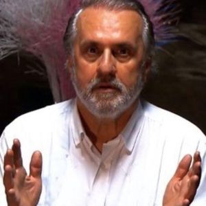 Robério explica que o espírito de Preta está agora em um processo natural de adaptação espiritual e, em breve, será encaminhado a um hospital no plano astral para restabelecimento energético.