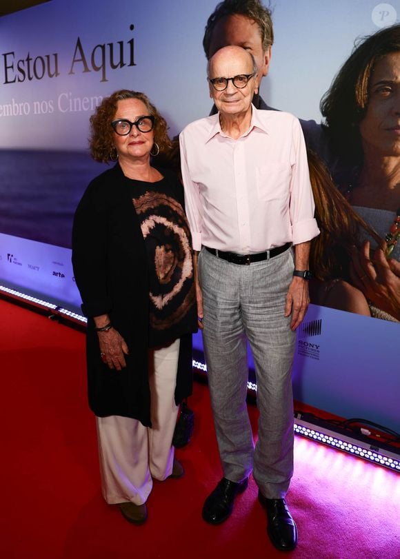 Dráuzio Varella e Regina Braga se casaram apenas em 2000 e por questões burocráticas, ela admite